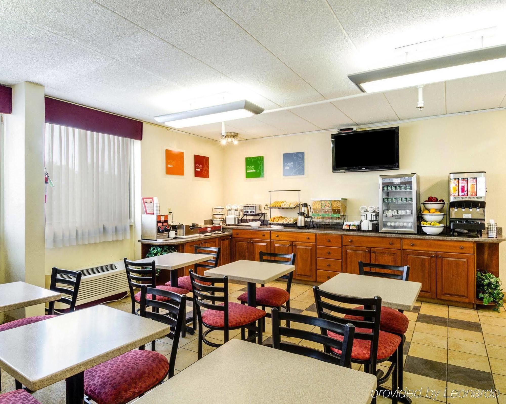 Holiday Inn Express - Fall River North Ngoại thất bức ảnh