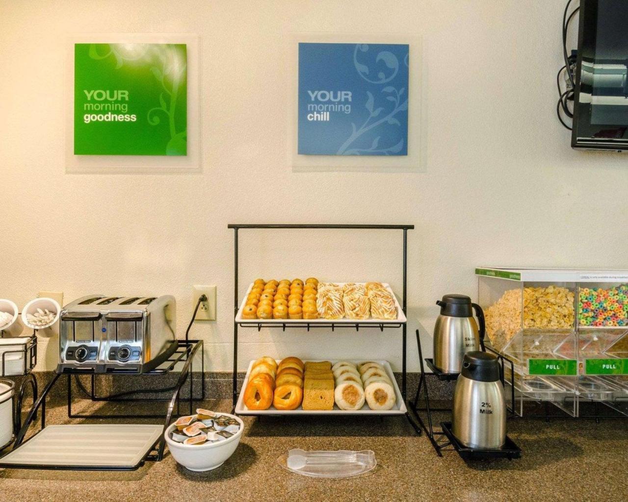 Holiday Inn Express - Fall River North Ngoại thất bức ảnh