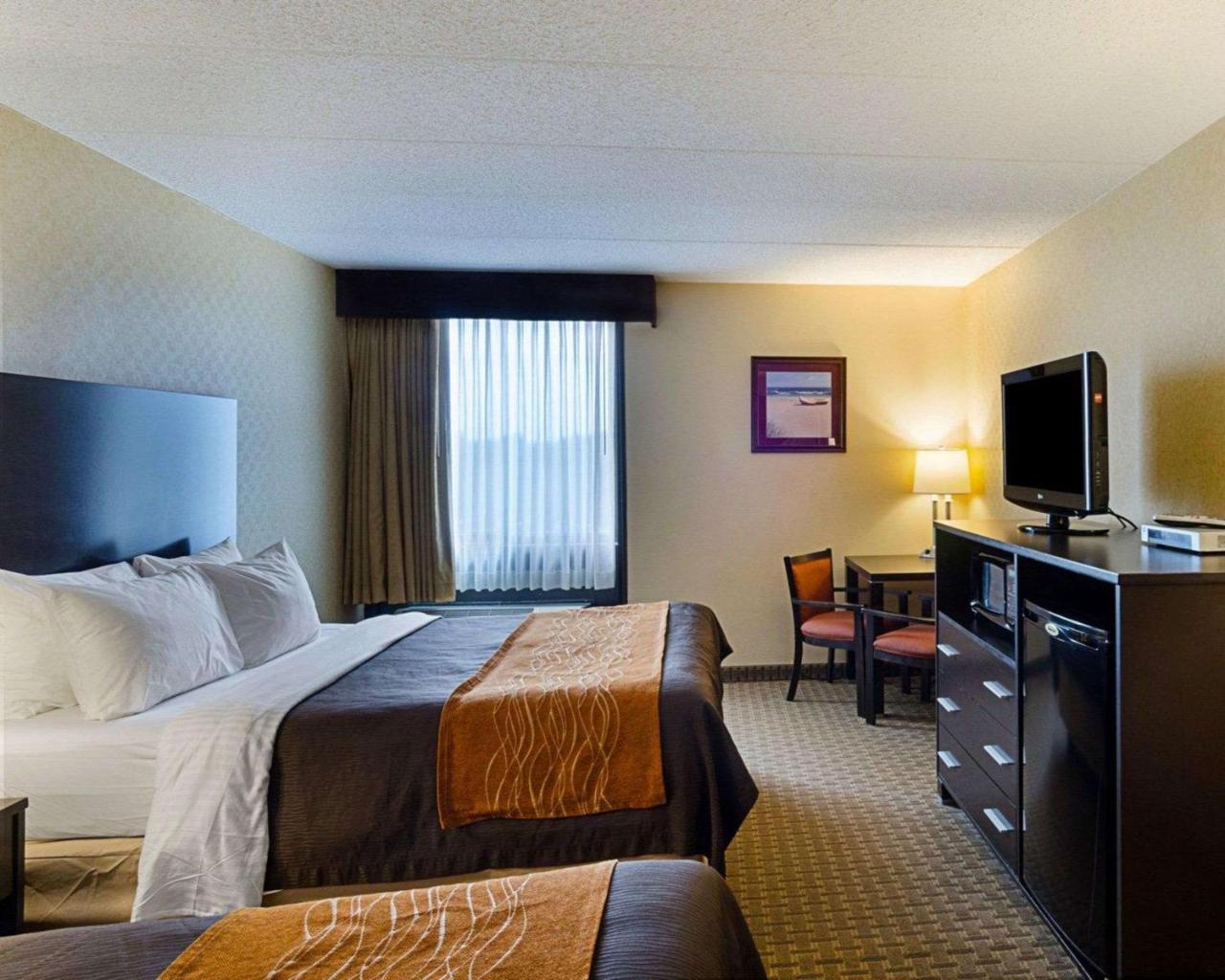 Holiday Inn Express - Fall River North Ngoại thất bức ảnh
