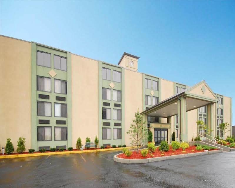 Holiday Inn Express - Fall River North Ngoại thất bức ảnh