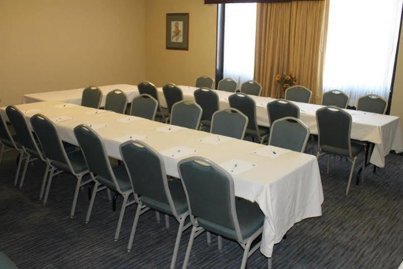 Holiday Inn Express - Fall River North Ngoại thất bức ảnh